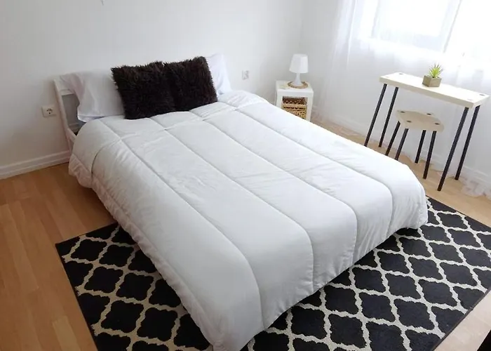 Freedom Surf House *